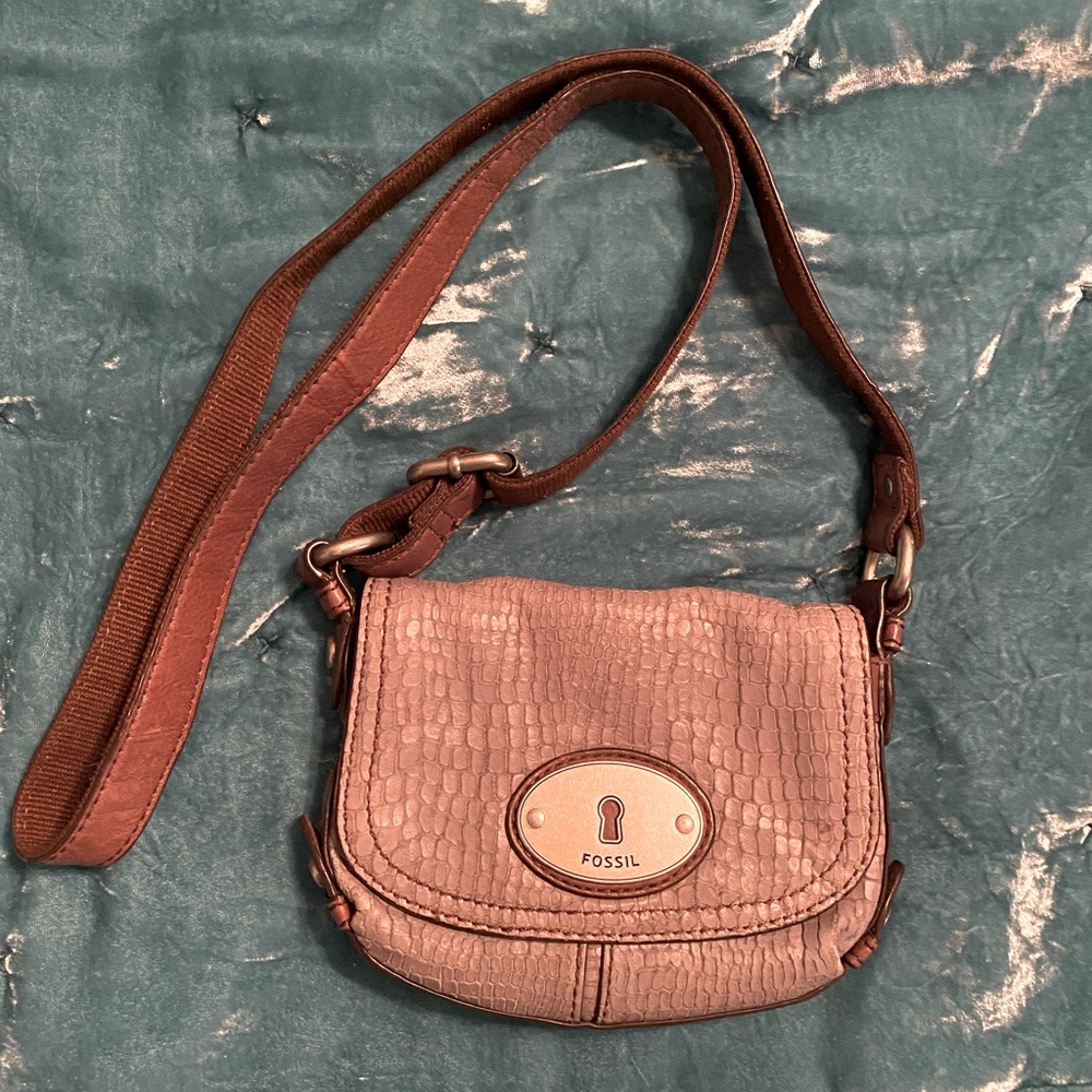🗝 Fossil Crossbody Bag 🗝